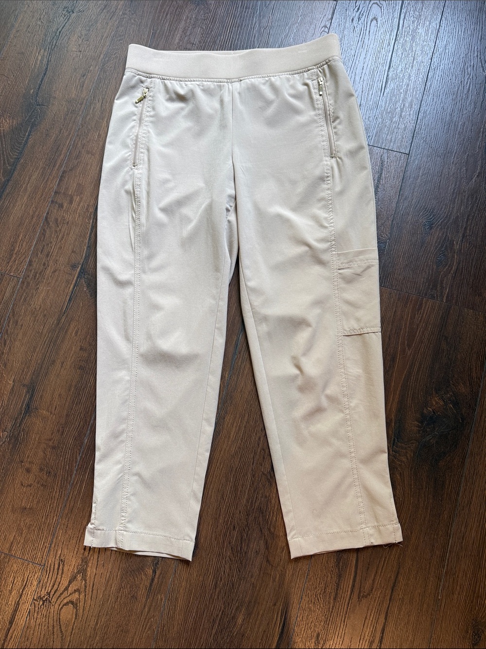 Chico's Zenergy Light Beige Stretch Pants
